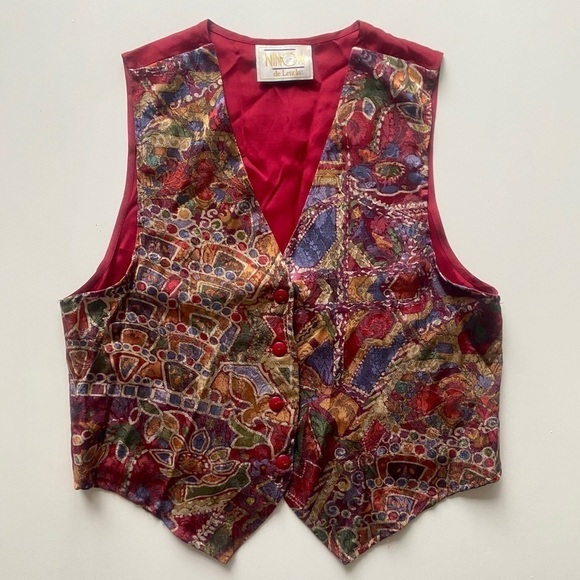 ninon de lenclos Jackets & Blazers - Vintage Ninon De Lenclos Red Retro Colorful Lightweight Artsy Vest Women’s Large